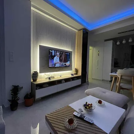 Newcastle House Skiathos-stad