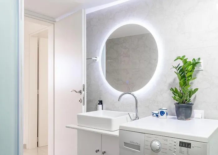 Newcastle House * Σκιάθος Πόλη