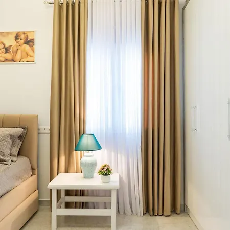 Newcastle House Апартаменты Скиатос