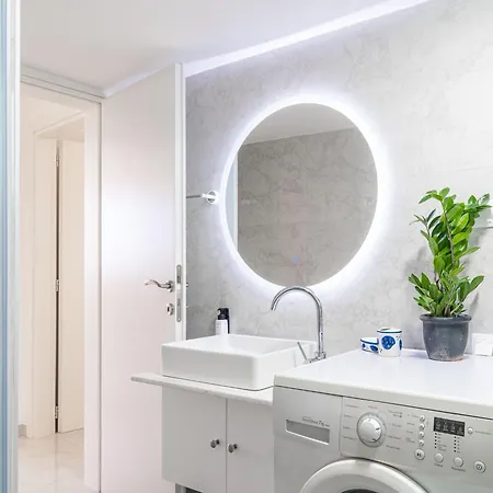 Newcastle House * Скиатос